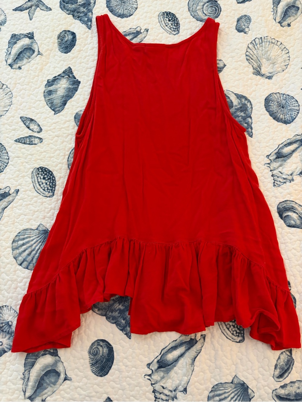 hinge Red Ruffle-Hem tank - Picture 2 of 3